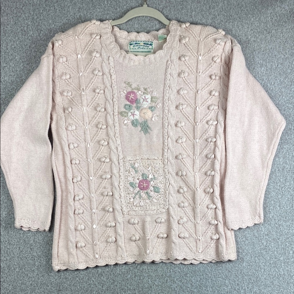 Vintage Emerald Isle Blush pink bobble sweater floral & pearls granny core